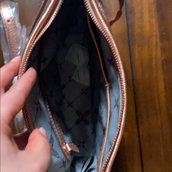 AIMEE KESTENBERG || Brand New Genuine Leather Bag - Picture 8 of 10